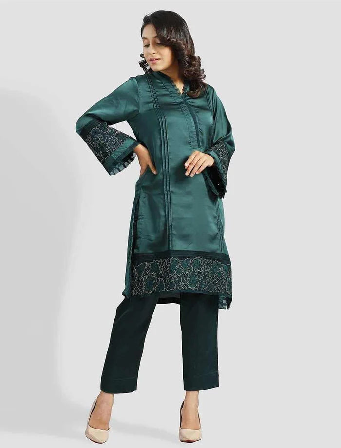 Regular Fit Cutwork Kameez