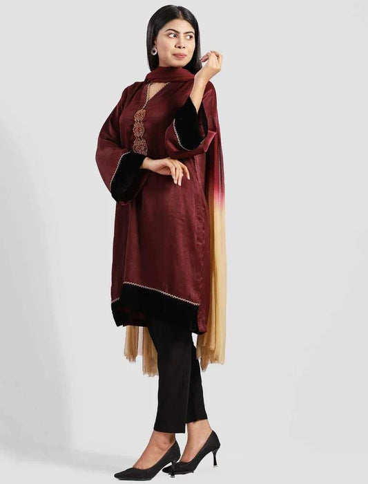 Regular Fit Zardozi Kameez and Dupatta